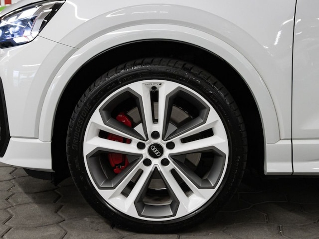 Audi SQ2