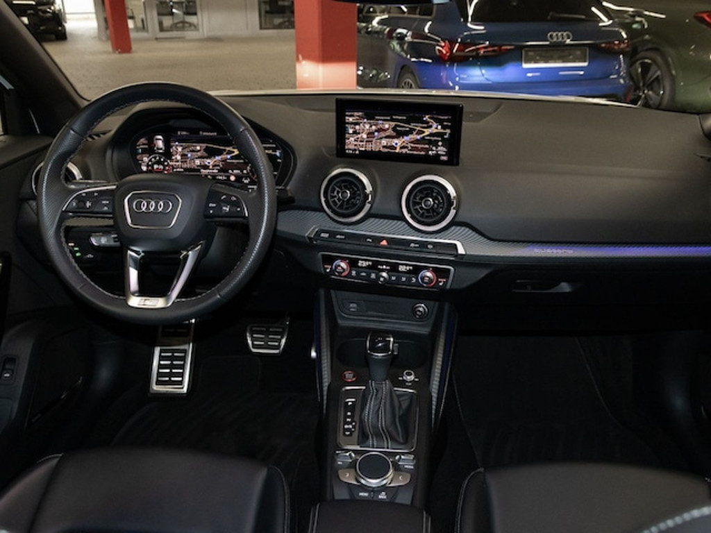 Audi SQ2
