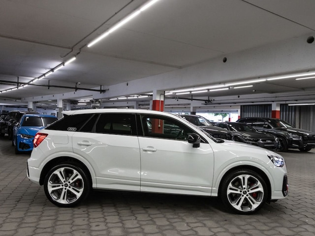 Audi SQ2