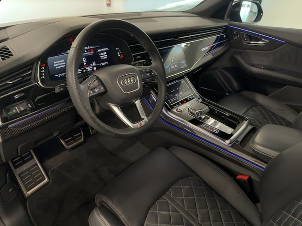 Audi SQ8