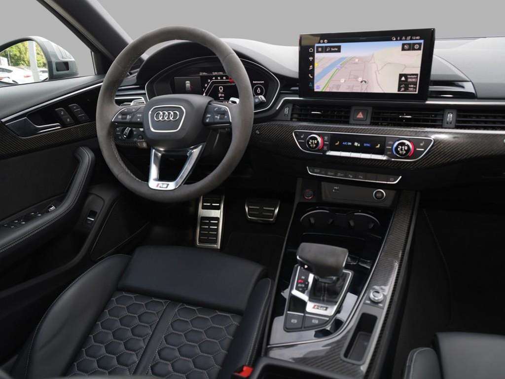 Audi RS4