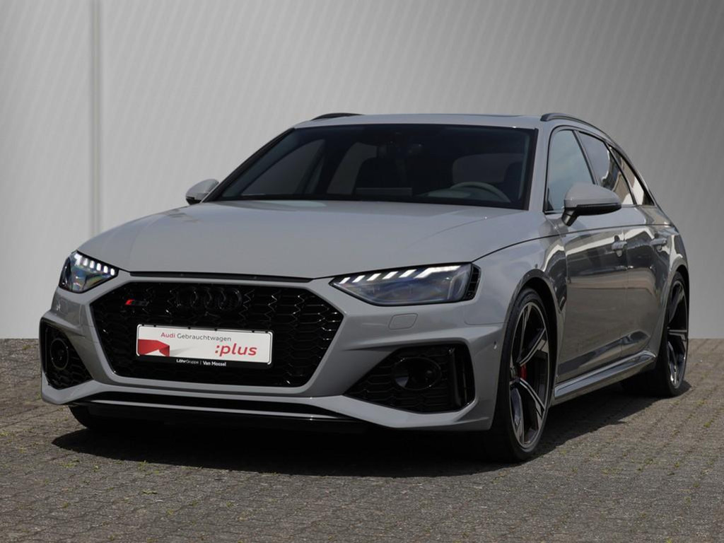 Audi RS4