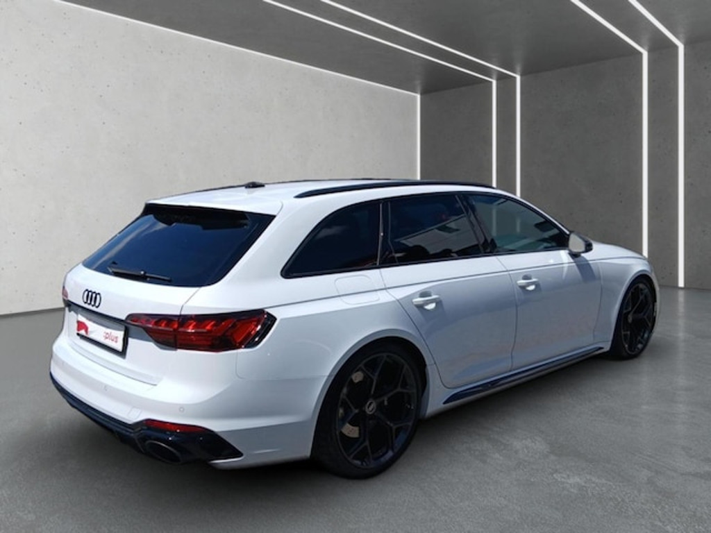 Audi RS4