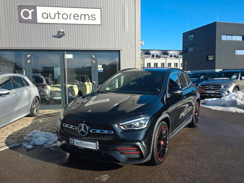 Mercedes-Benz GLA-Klasse GLA 200 AMG Line