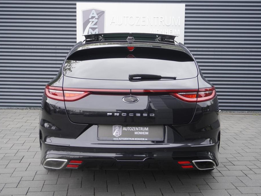 Kia ProCeed
