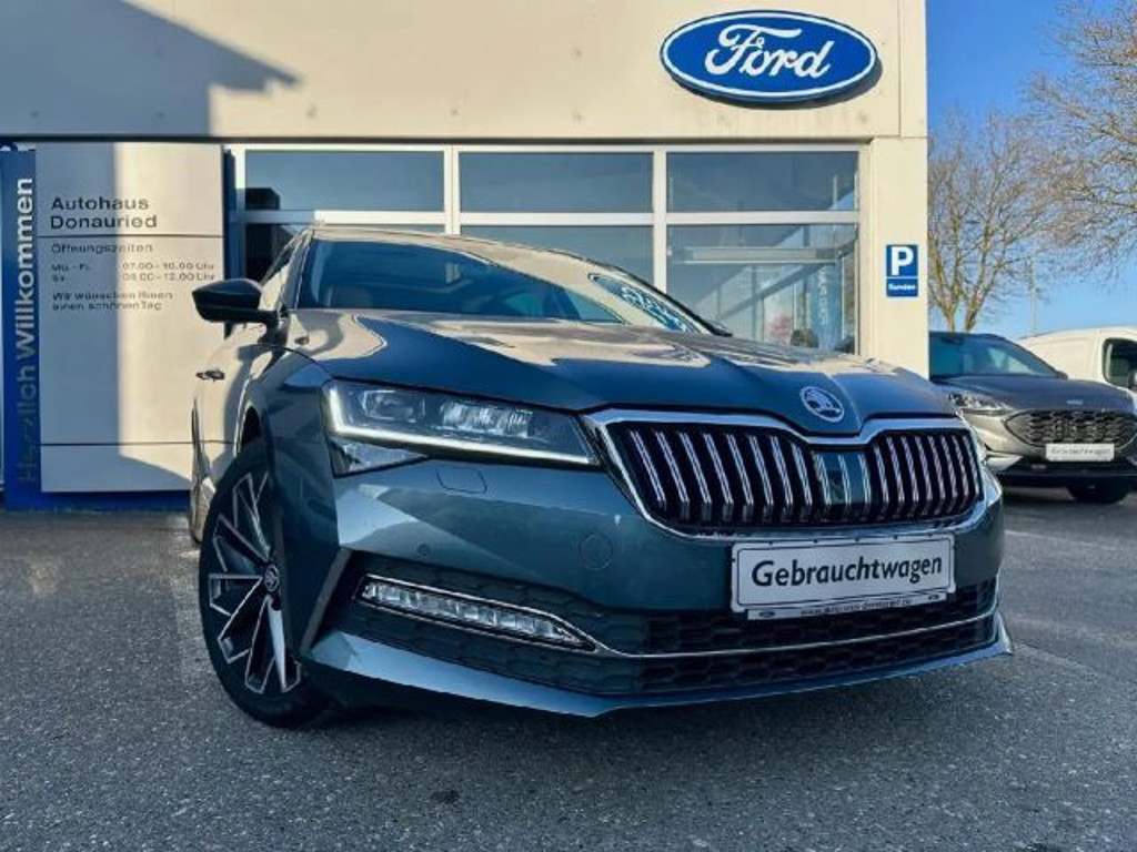 Skoda Superb Combi
