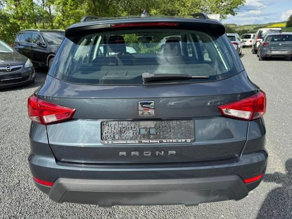 Seat Arona