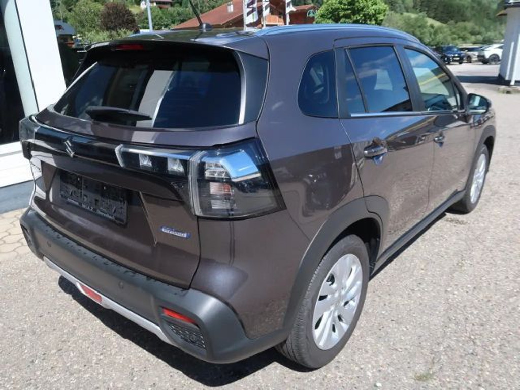 Suzuki S-Cross