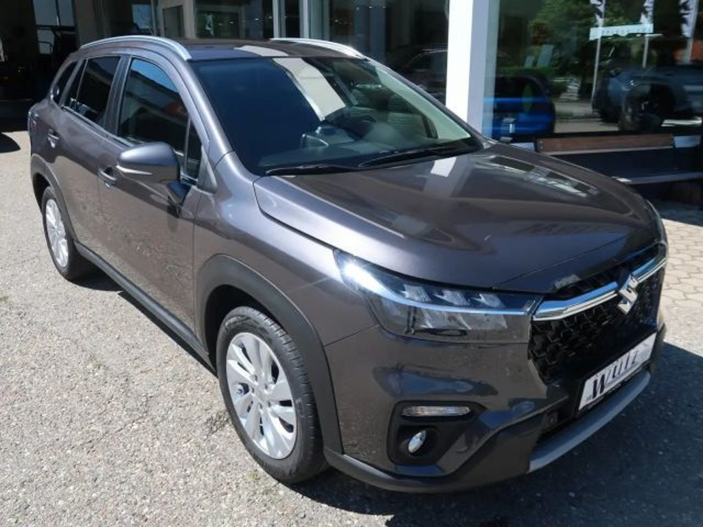 Suzuki S-Cross