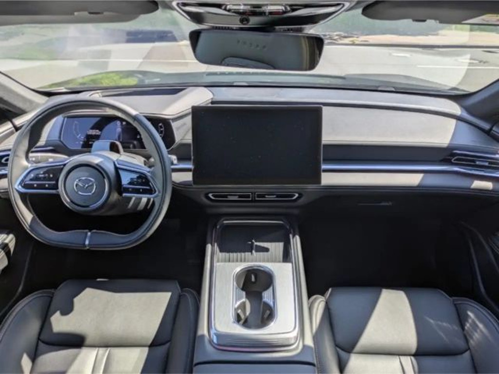 Mazda 6e