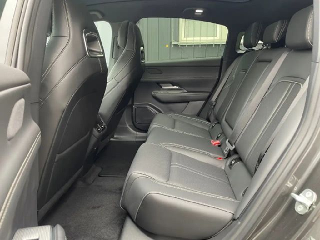 Mazda 6e