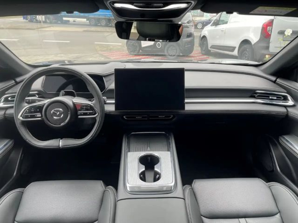 Mazda 6e