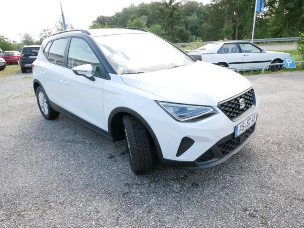 Seat Arona