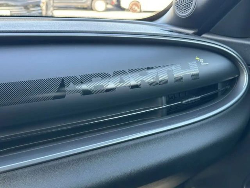 Abarth 600e
