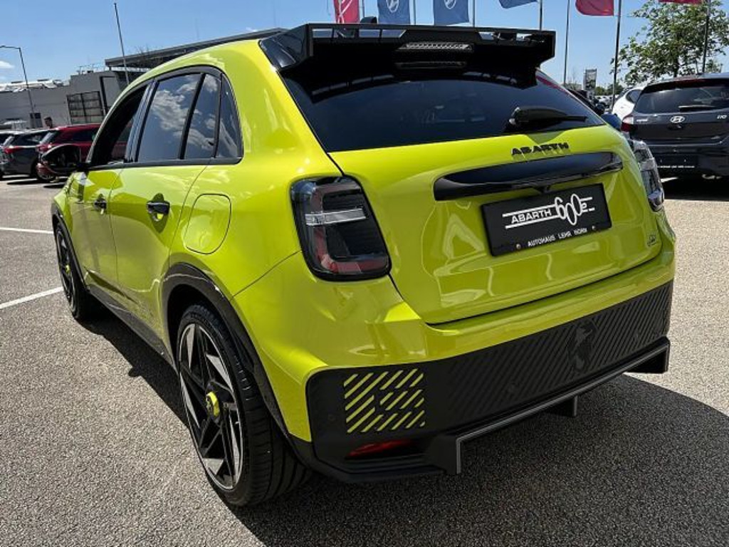 Abarth 600e