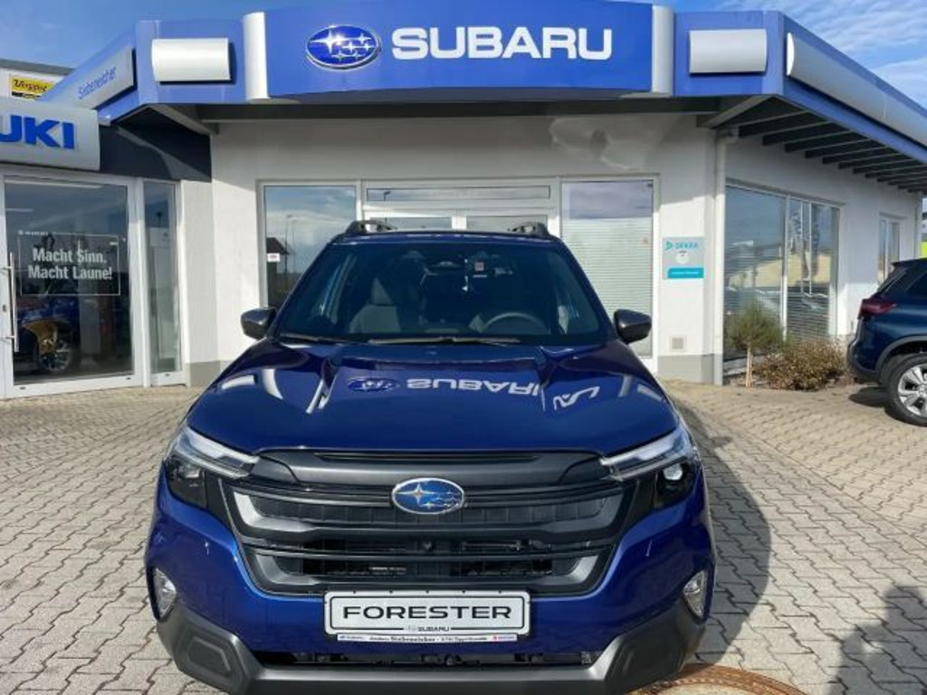 Subaru Forester 2.0ie*Exklusive*LED*NAVI*PTC*360°