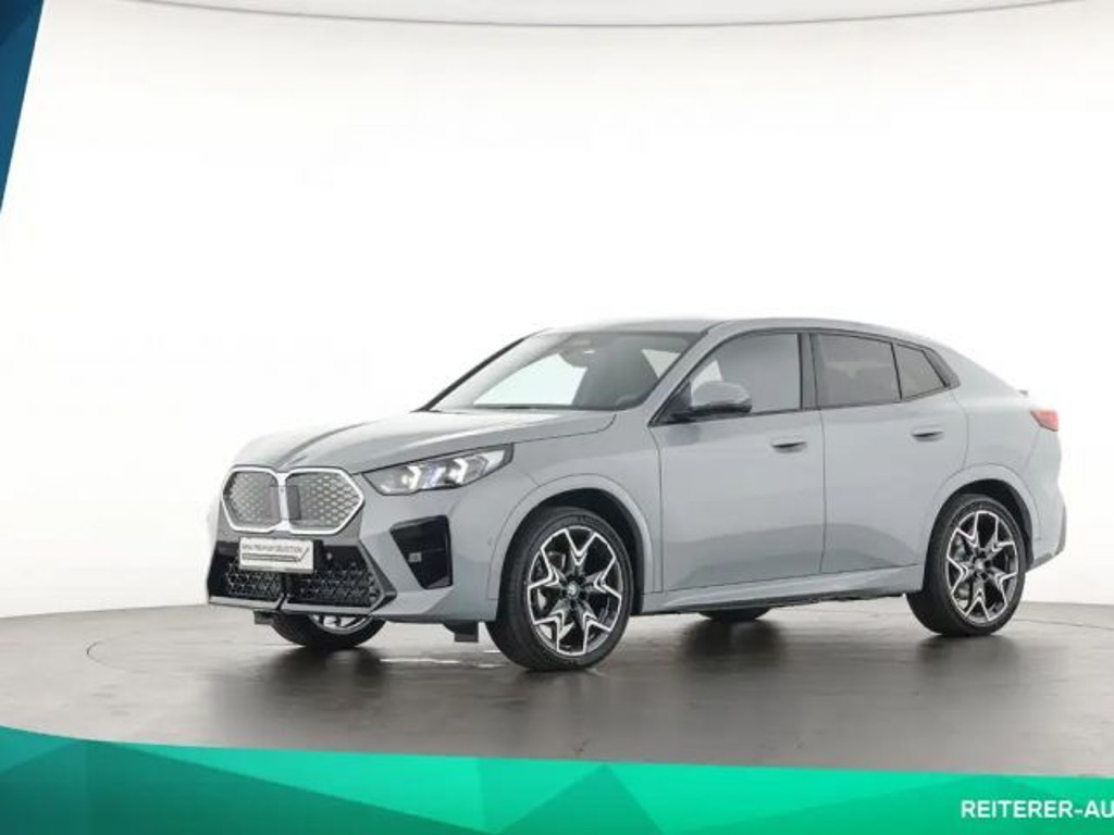 BMW iX2
