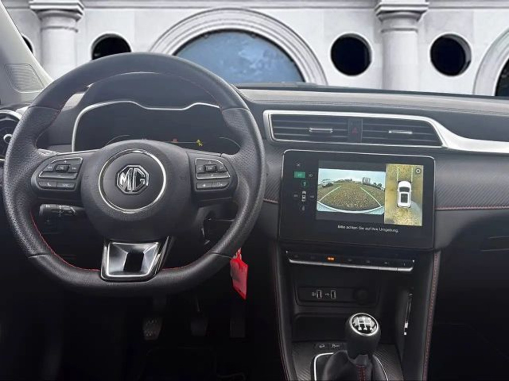 MG ZS