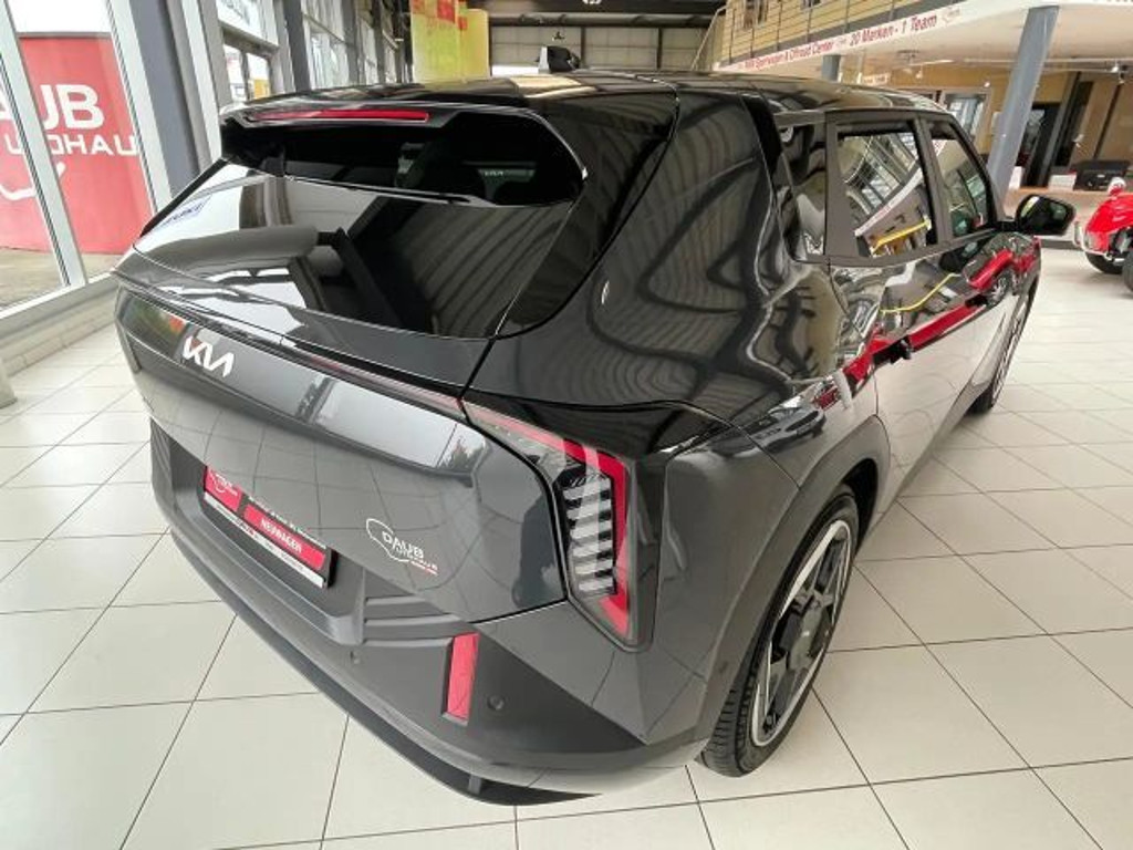 Kia EV4