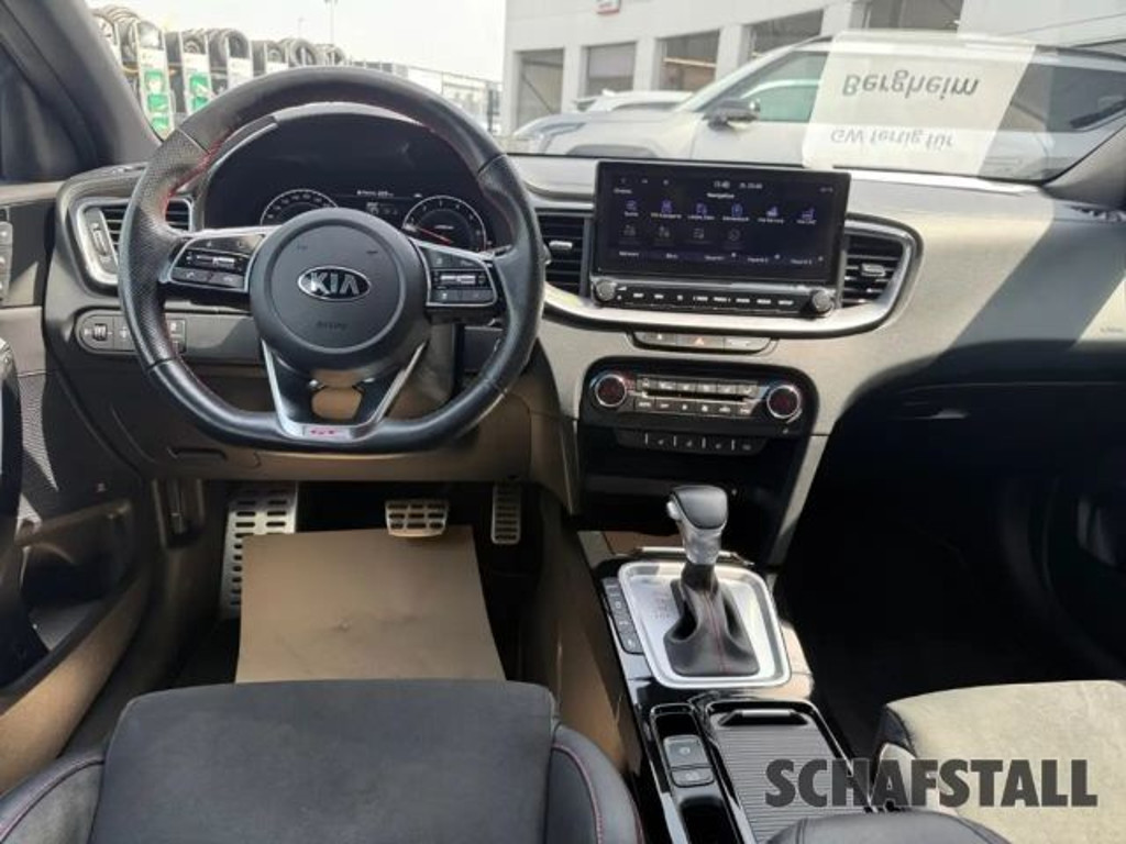 Kia ProCeed