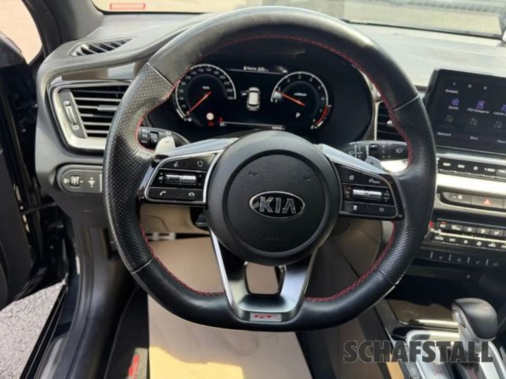 Kia ProCeed