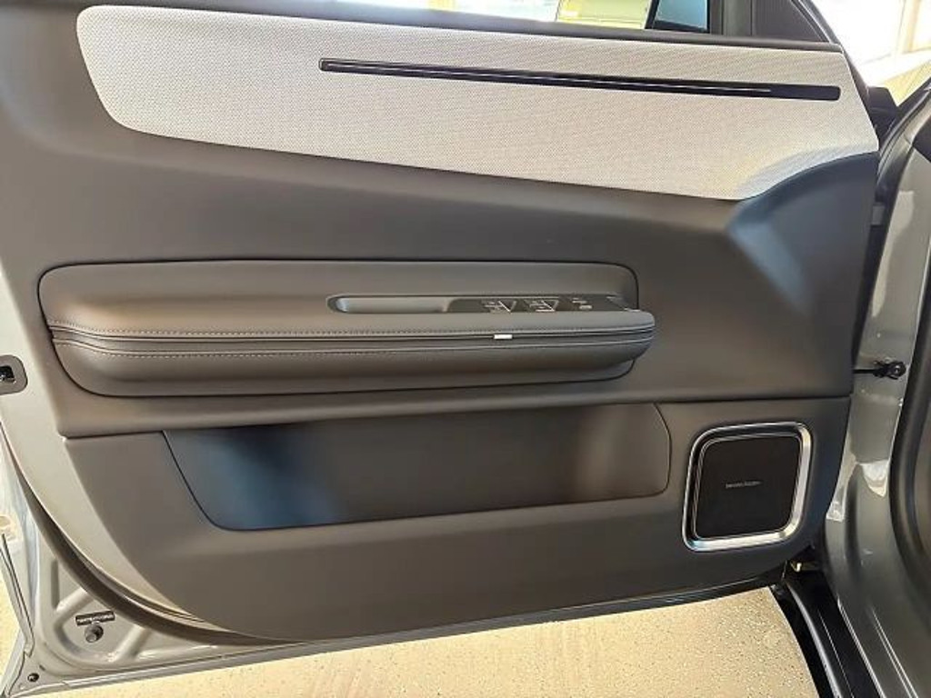 Polestar 4