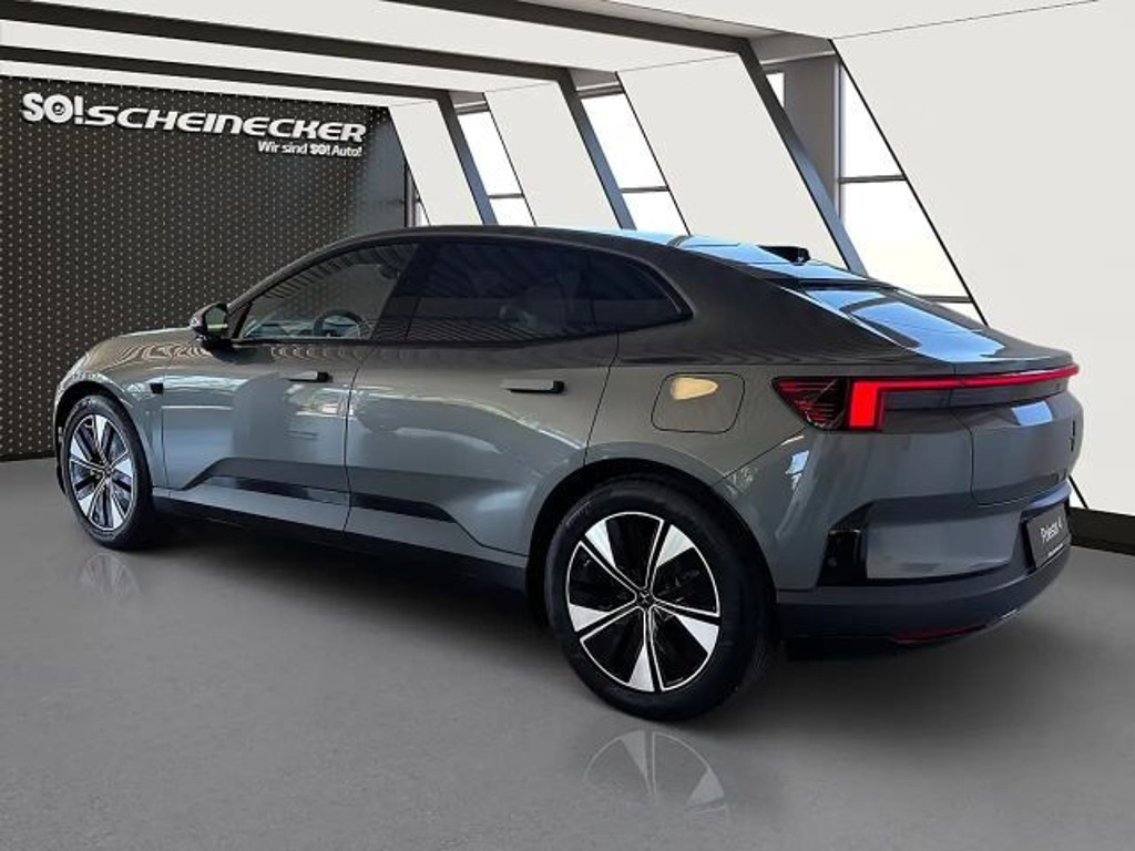 Polestar 4