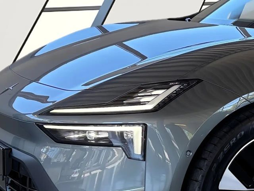 Polestar 4