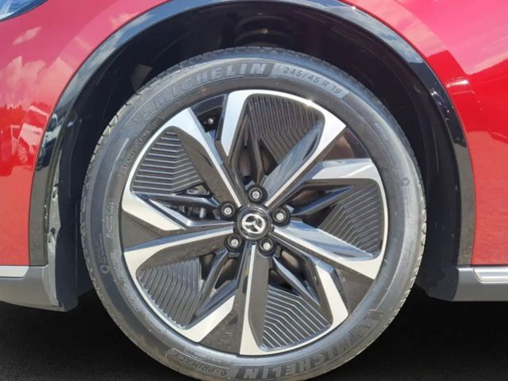 Mazda 6e