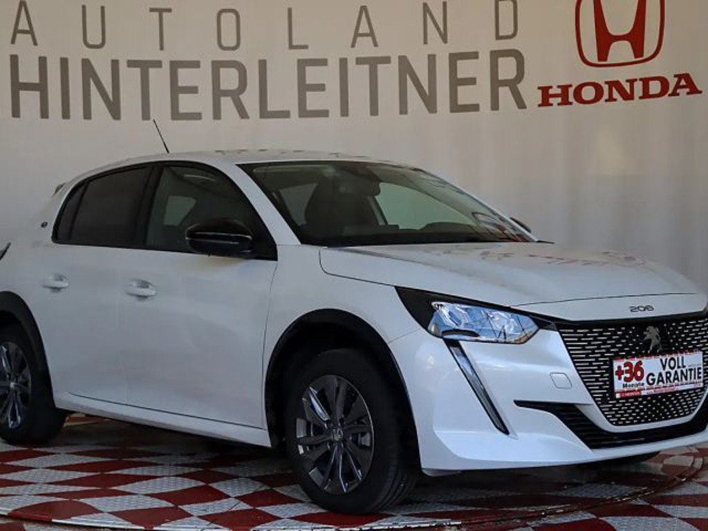 Peugeot e-208