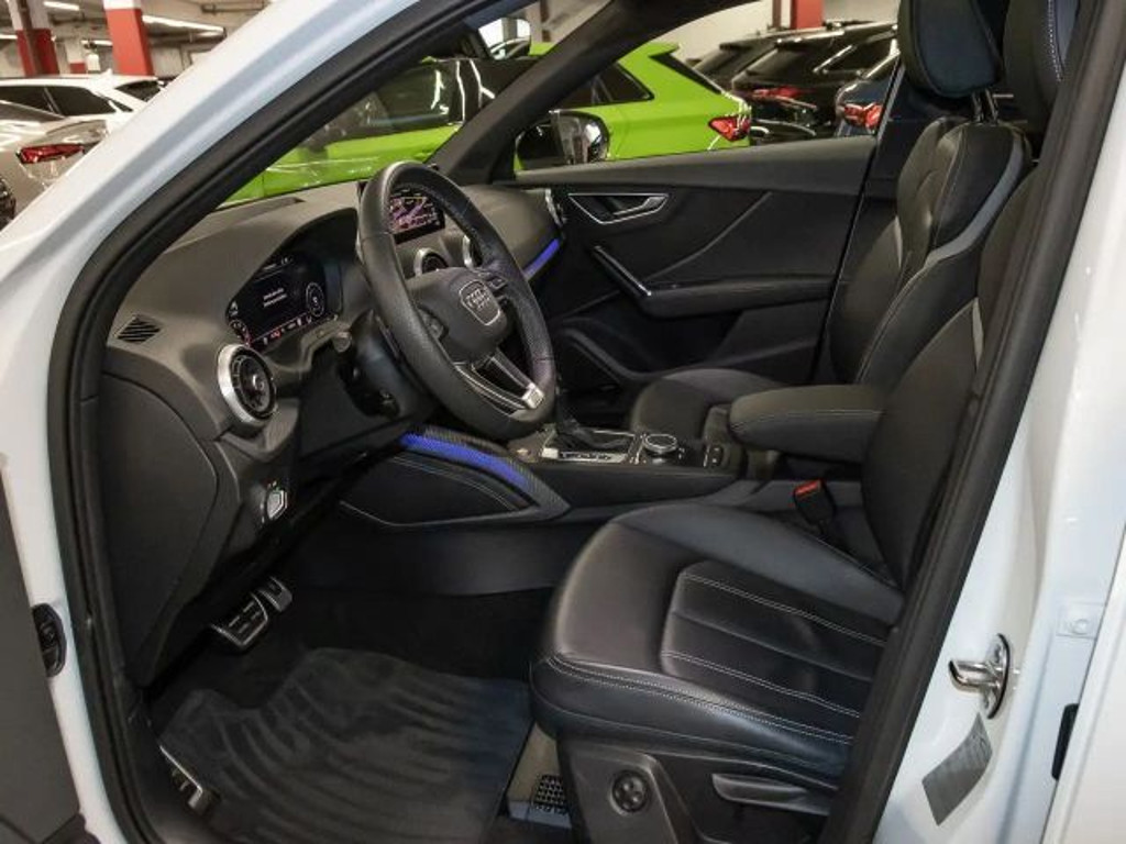 Audi SQ2