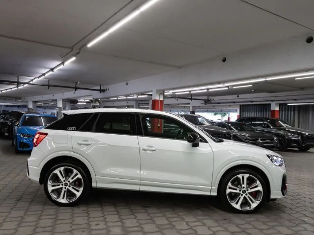 Audi SQ2