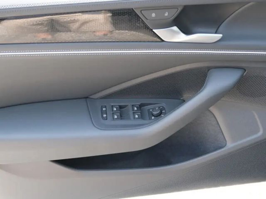 Volkswagen Passat Business DSG 1.5 eTSI