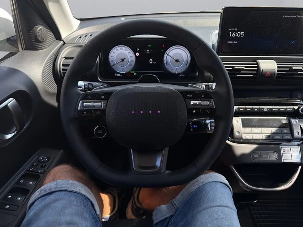 Hyundai INSTER