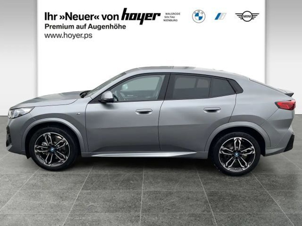 BMW iX2