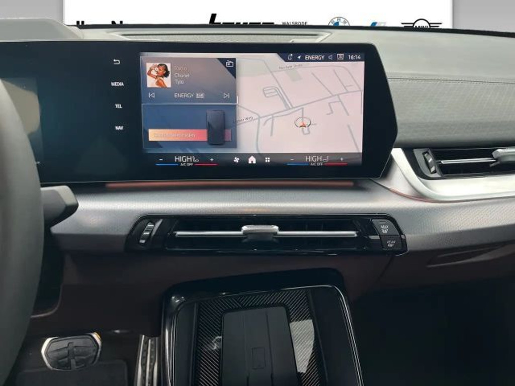 BMW iX2