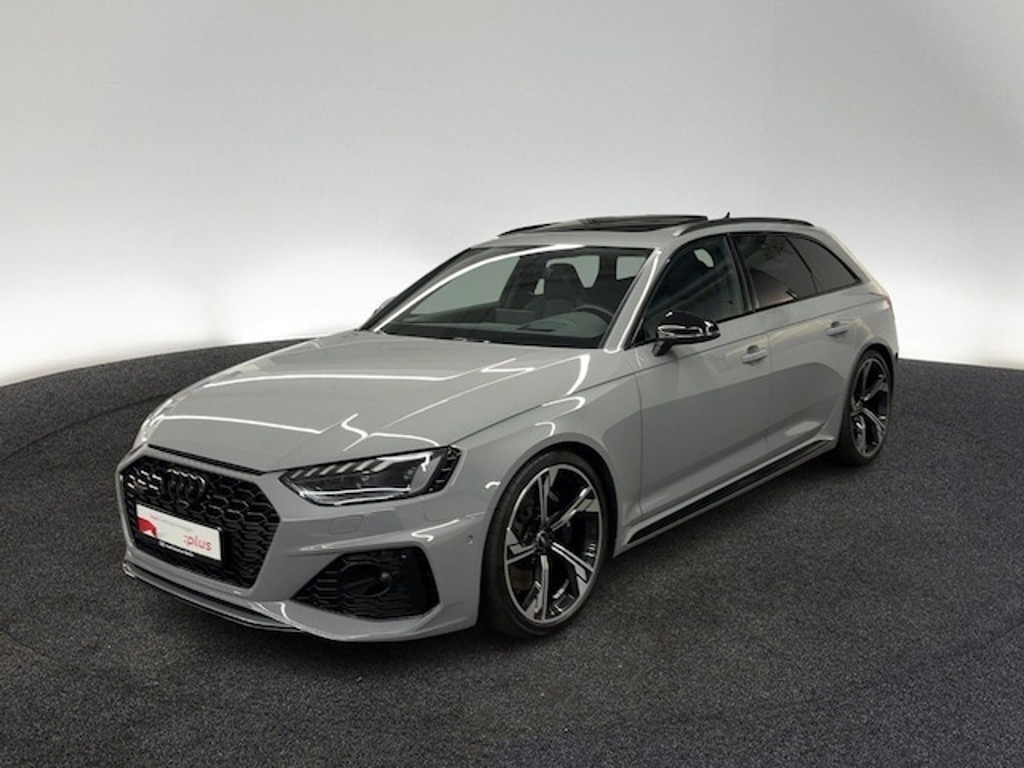 Audi RS4