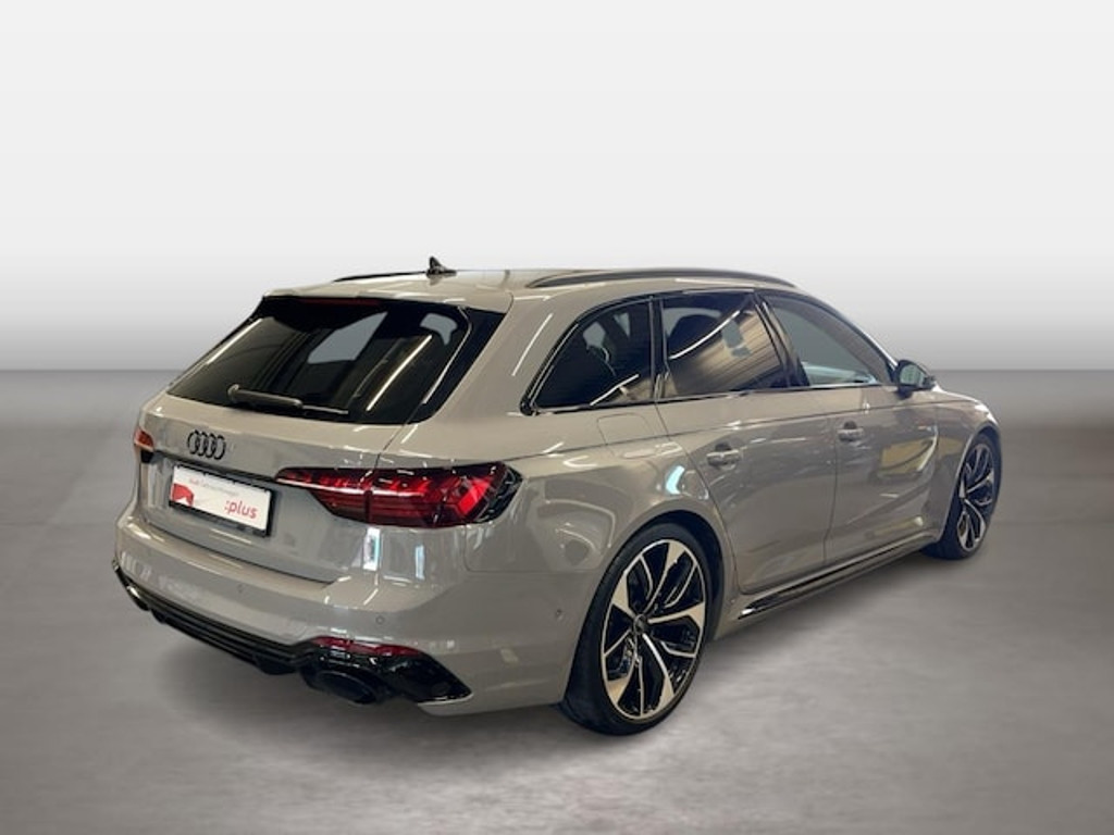 Audi RS4