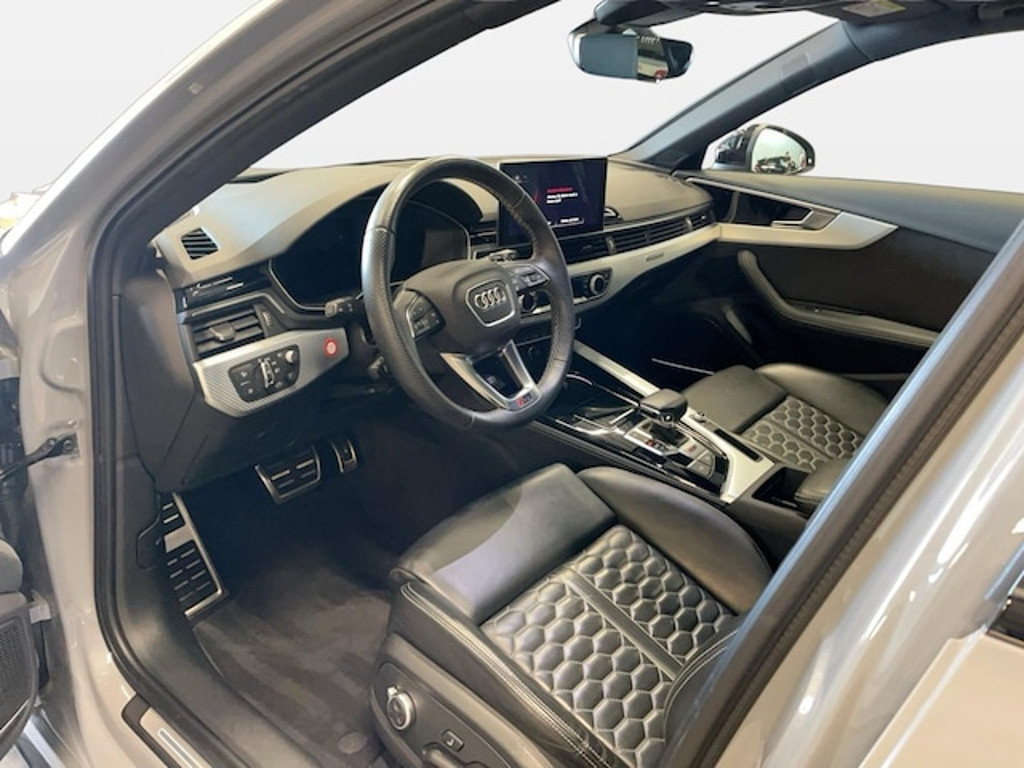 Audi RS4