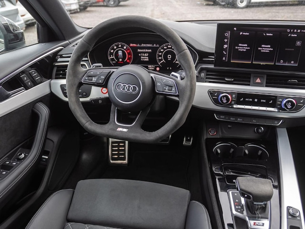 Audi RS4