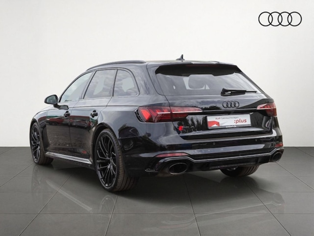 Audi RS4