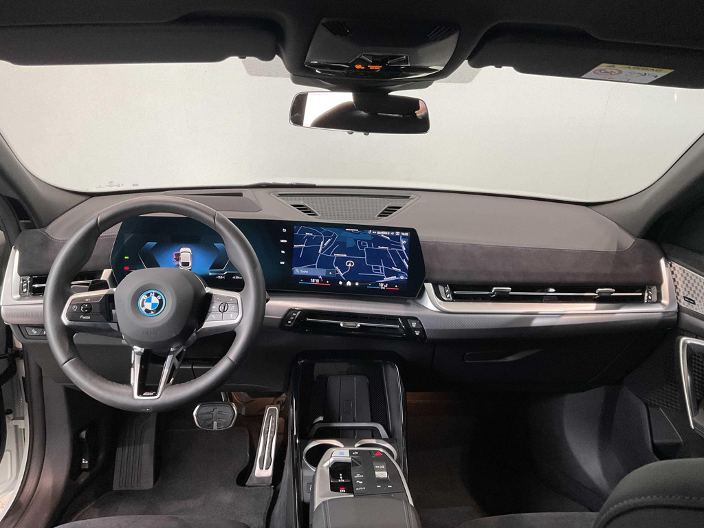BMW iX2