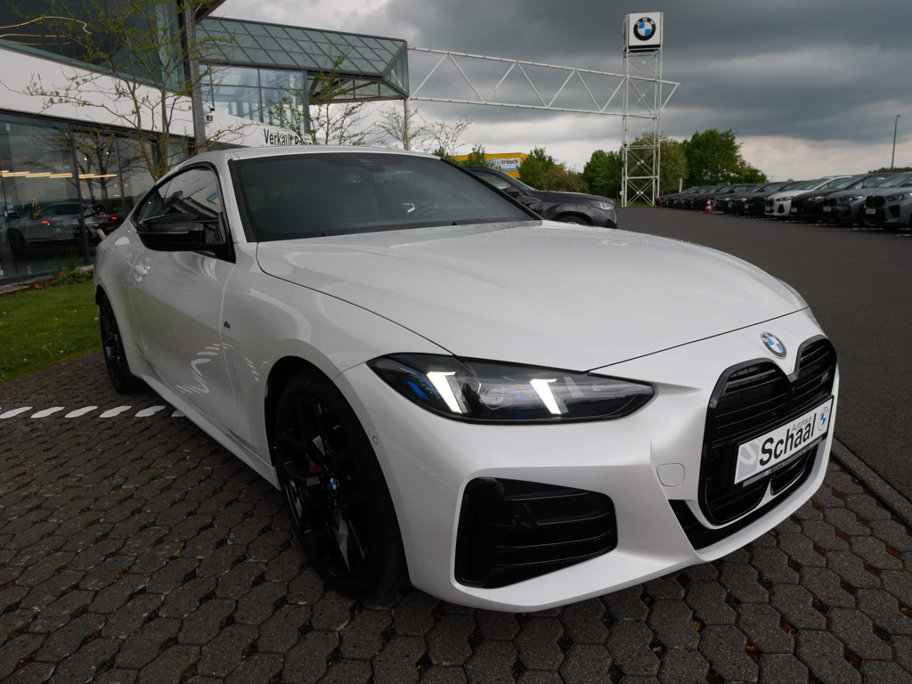 BMW M440
