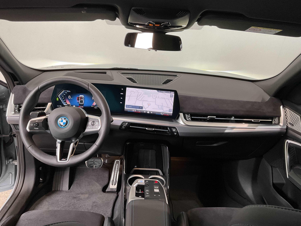 BMW iX2