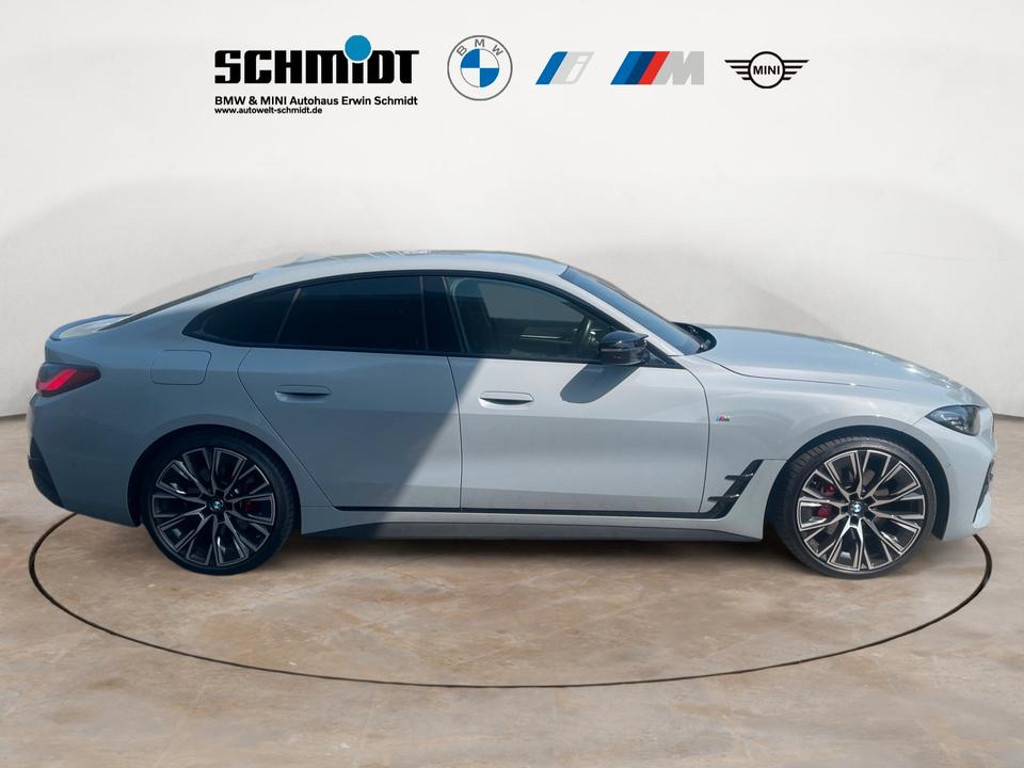 BMW M440