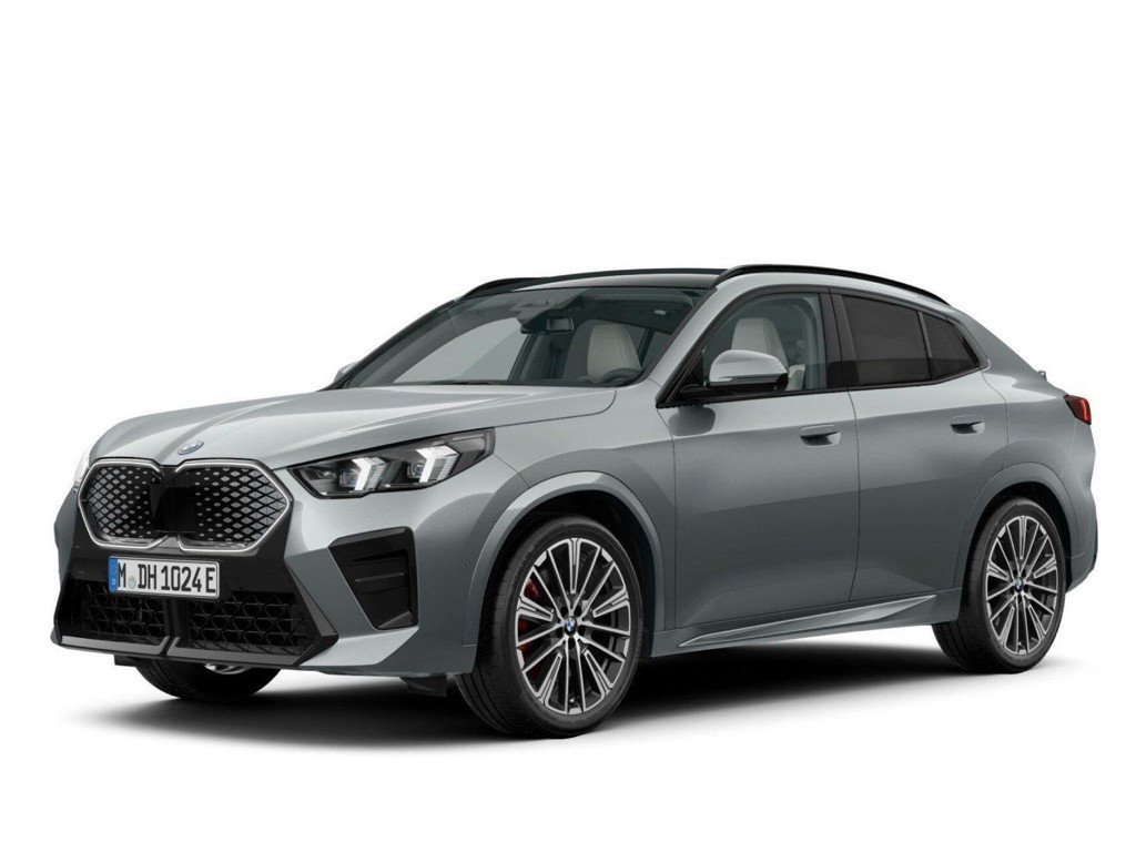 BMW iX2 xDrive30