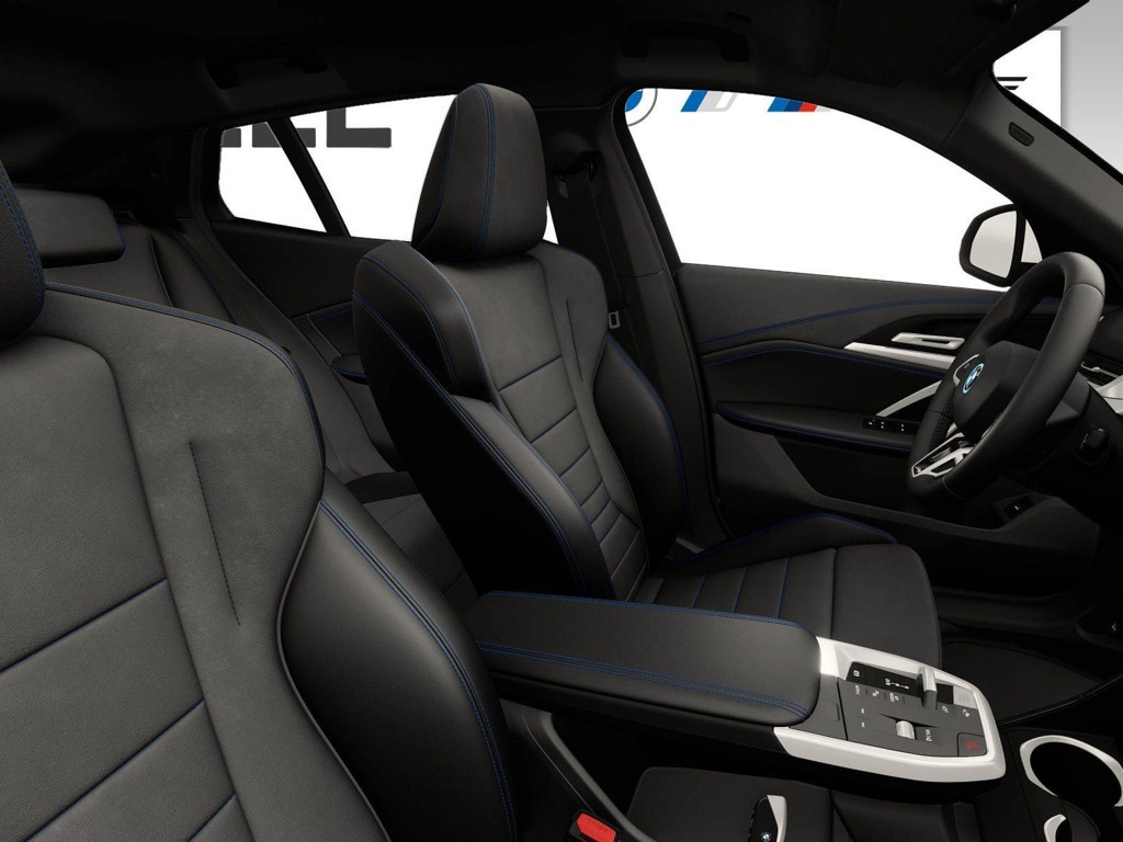 BMW iX2