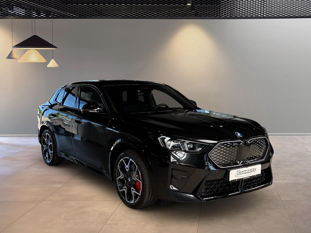 BMW iX2
