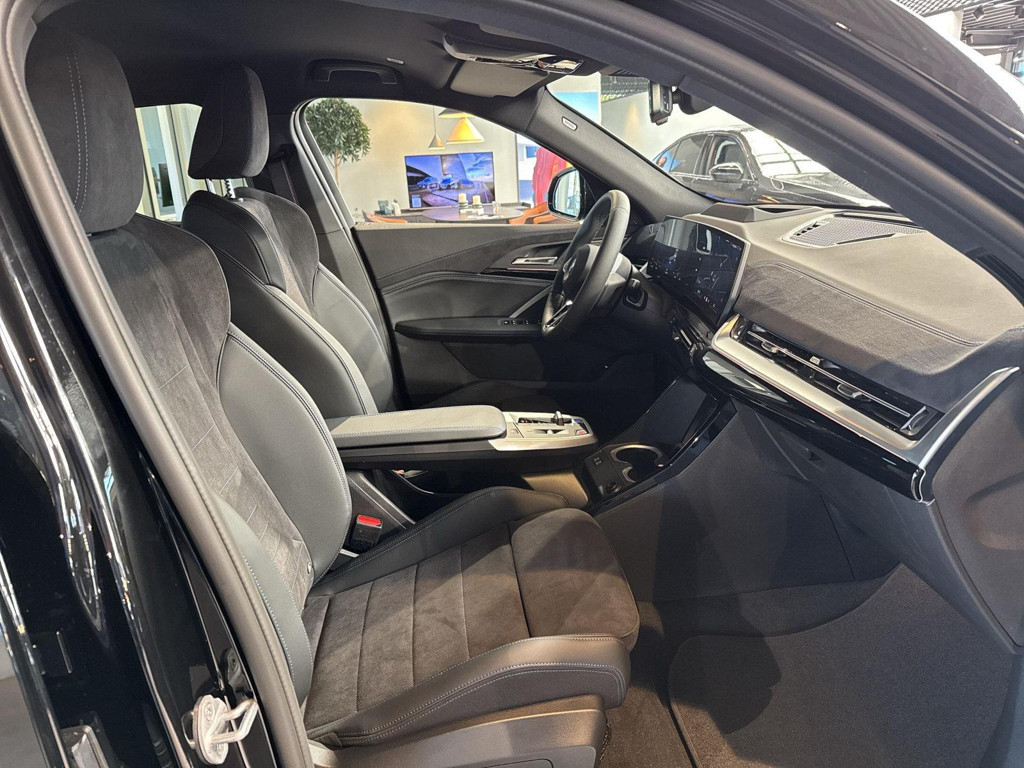 BMW iX2
