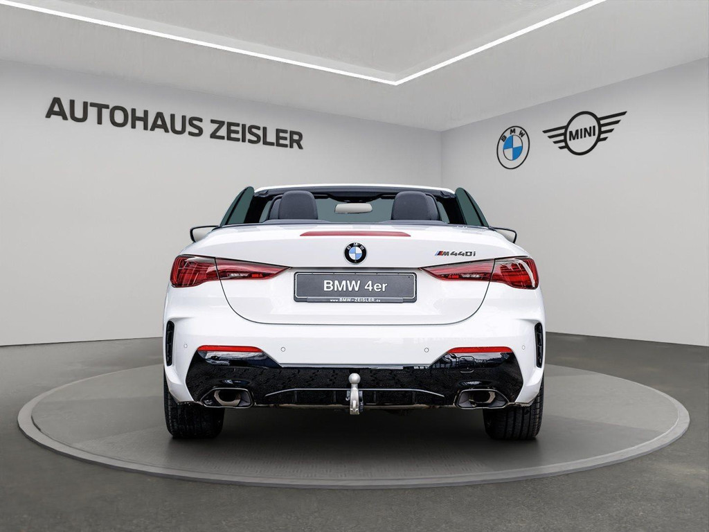 BMW M440